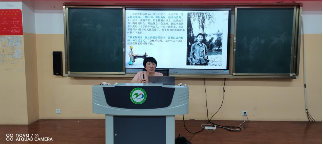 5-铜仁市民族中学读书节活动之教师读书经验分享352.png